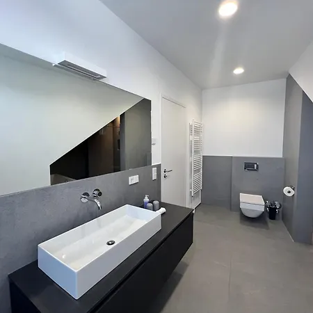 Seenahe Design-ferienwohnung Loft Indigo *
